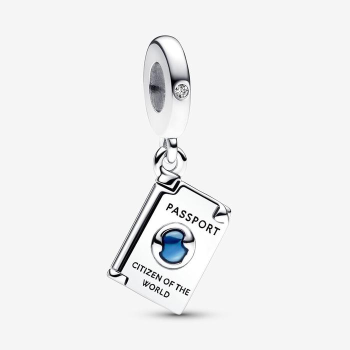 Pendentif porte-passeport « Citoyen du monde »
