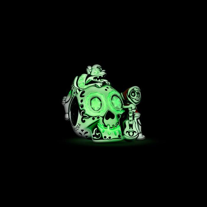 Charm Pixar, Coco, Teschio Miguel & Dante che si illumina al buio