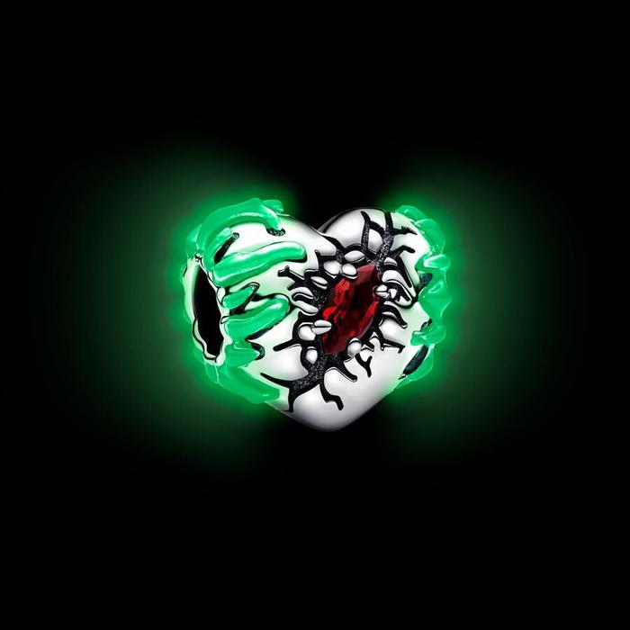 Stranger Things Charm, Glow in the Dark Heart