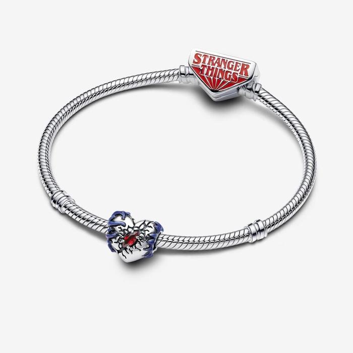 Stranger Things Charm, Glow in the Dark Heart