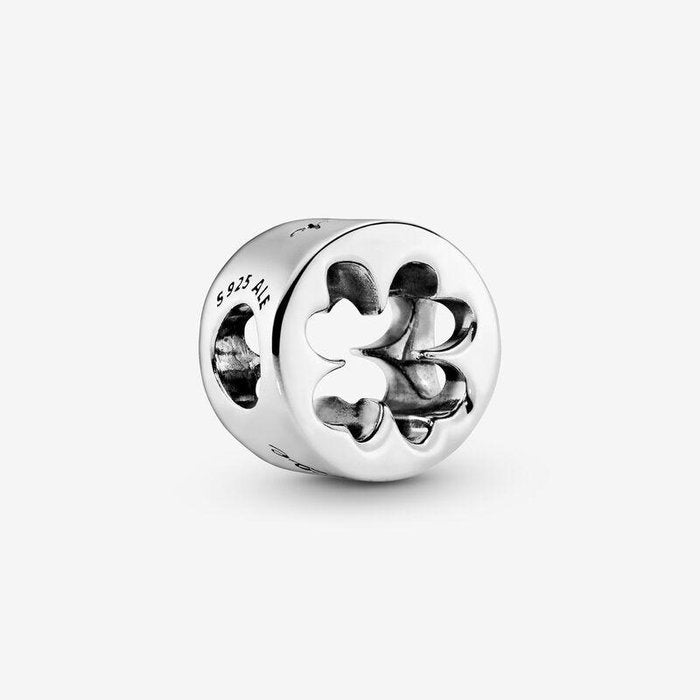 Charm Openwork Quadrifoglio