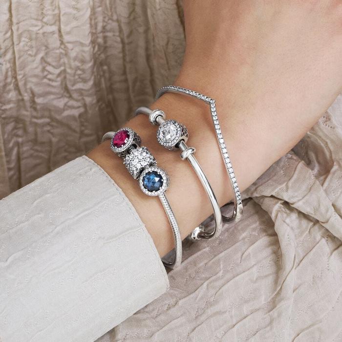 Sparkling Elegance Charm