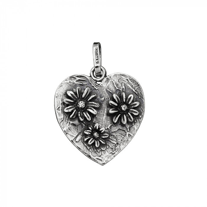 Charm flowers in the heart