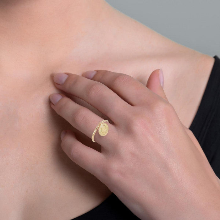 Anello con moneta in oro giallo lucido 18 kt