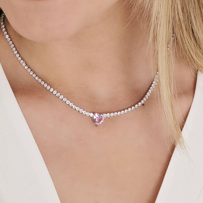 COLLIER FEMME EN ACIER AVEC CRISTAUX BLANCS ET CŒUR EN CRISTAL