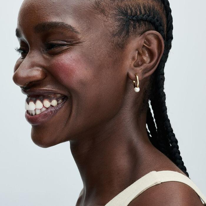 Hoop Earrings With Cultured Freshwater Pearls