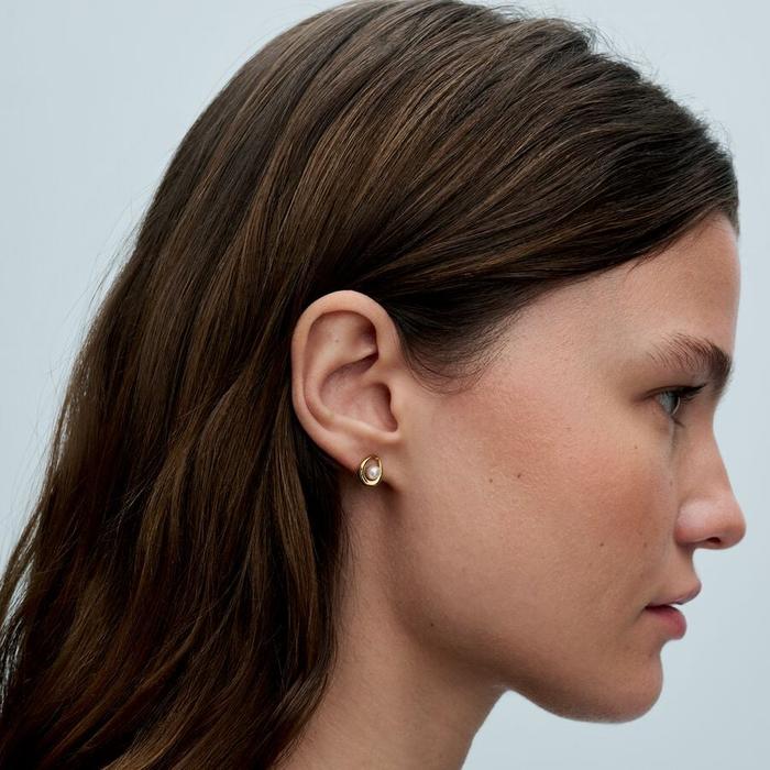 Boucles d'oreilles ovales sinueuses avec perles de culture d'eau douce