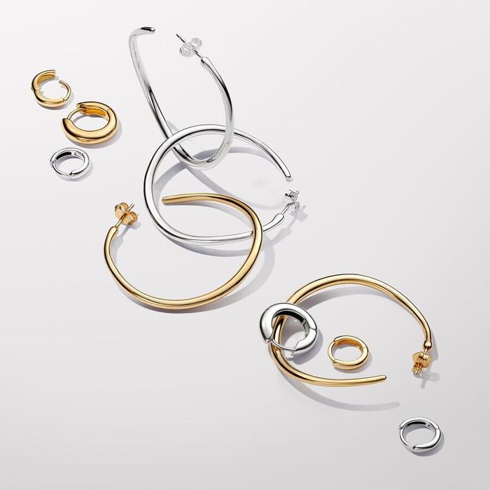 Open Hoop Earrings 42 mm Sinuous Line
