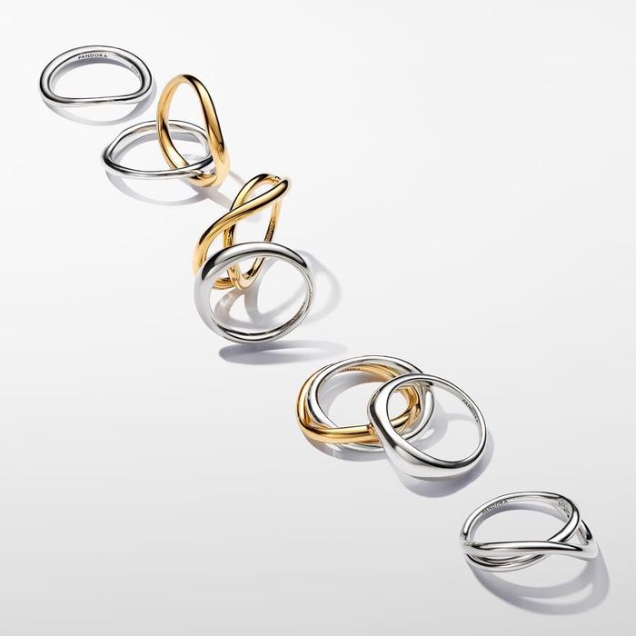 Anello Linea Sinuosa Divisibile