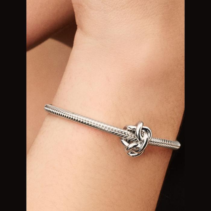 Charm Nodo d'Amore Eterno