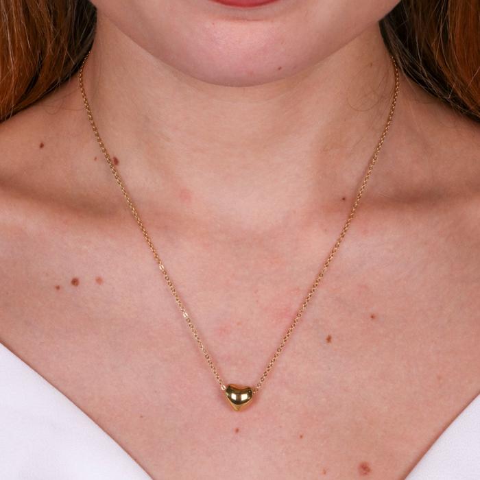 Collier en acier avec pendentif cœur