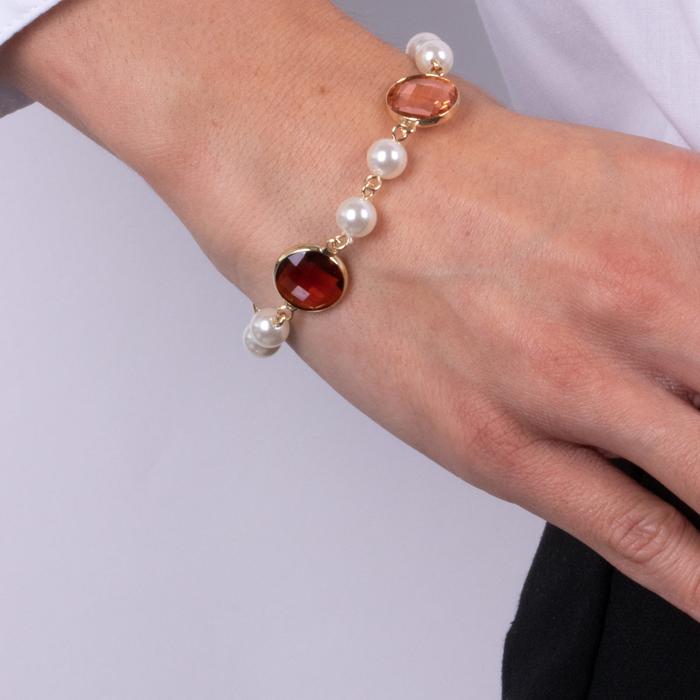 Bracelet en métal avec perles et cristaux