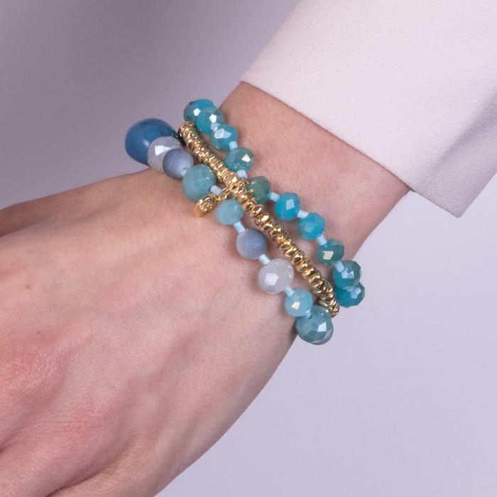 Bracelet multi-rangs en métal avec cristaux et pierres bleues