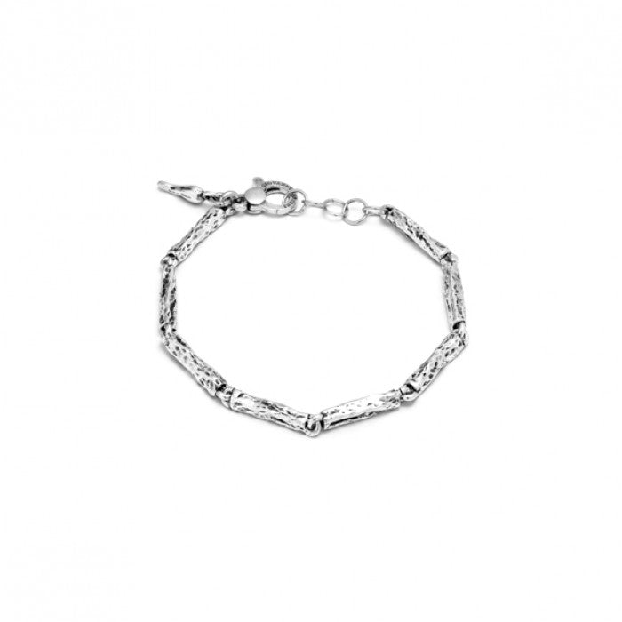 TINY HAMMERED BRACELET