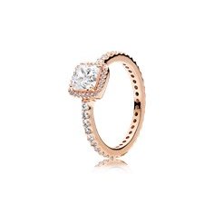 Anello rosè eleganza senza tempo