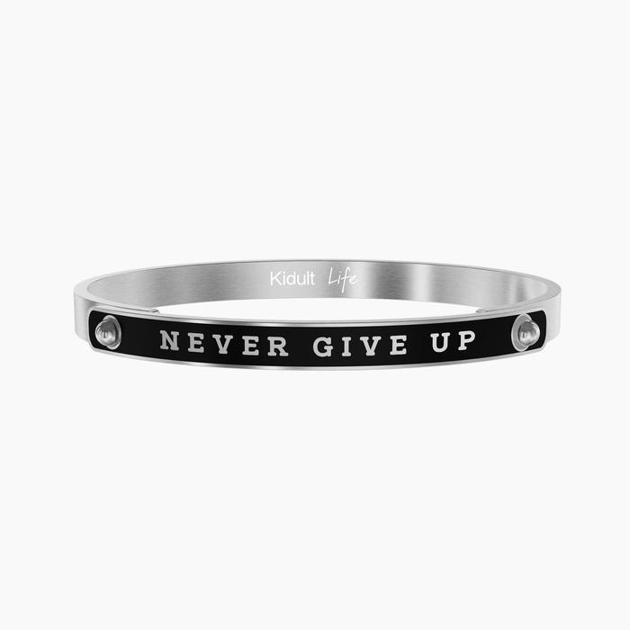 NEVER GIVE UP | TENACIA