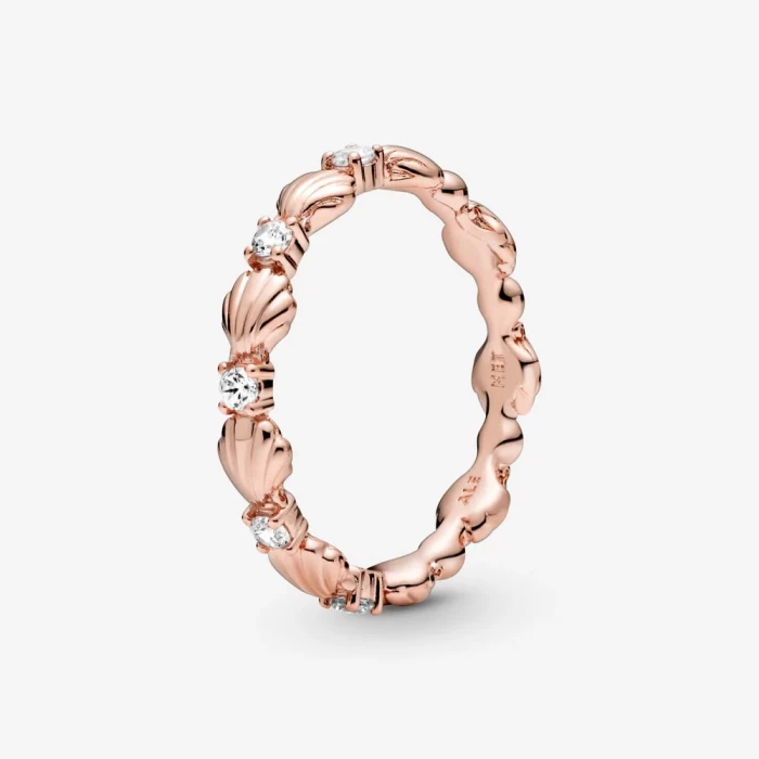 Anello a fascia con conchiglie scintillante
