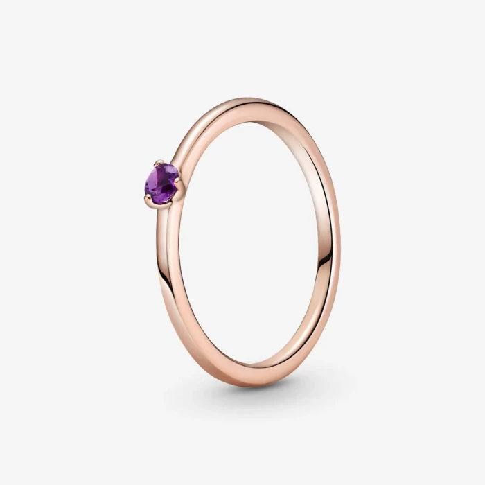 Anello con solitario viola