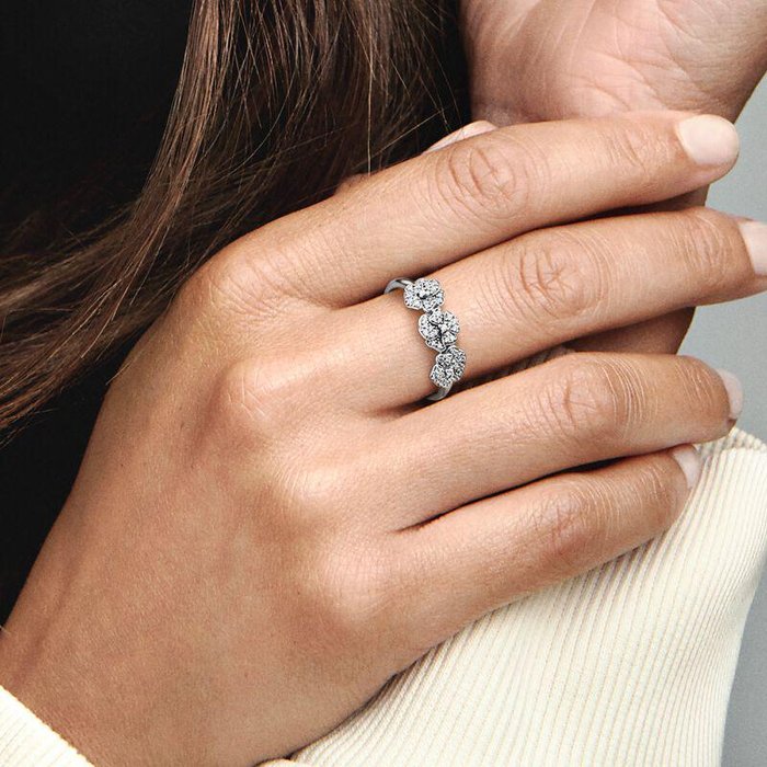 Bright Pansies Ring