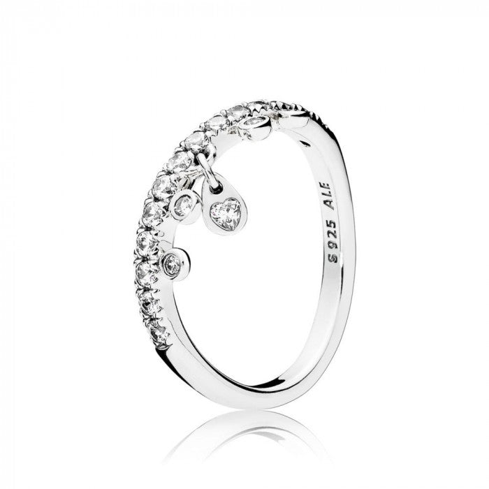 Anello cascata di gocce