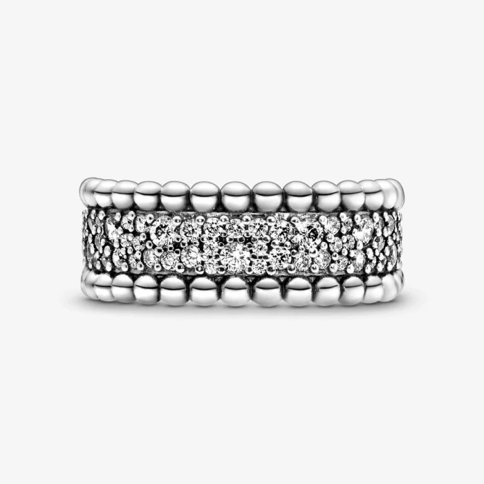 Anello a fascia con pavé decorato con sfere