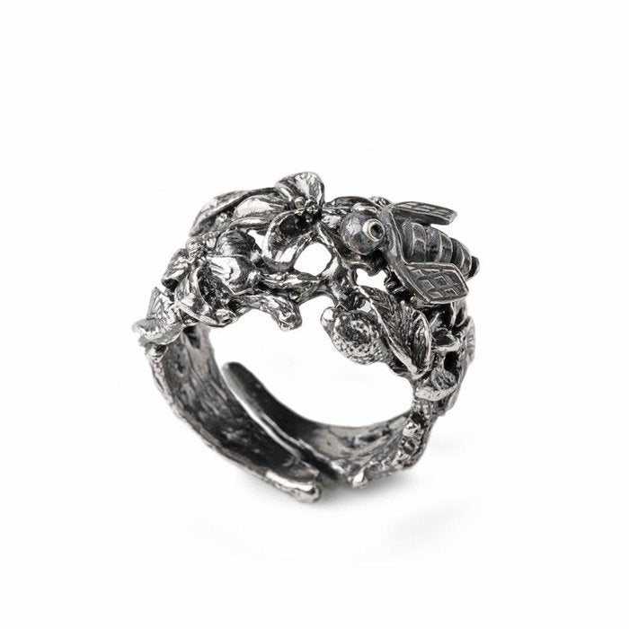 Secret Garden Ring Bee Nude