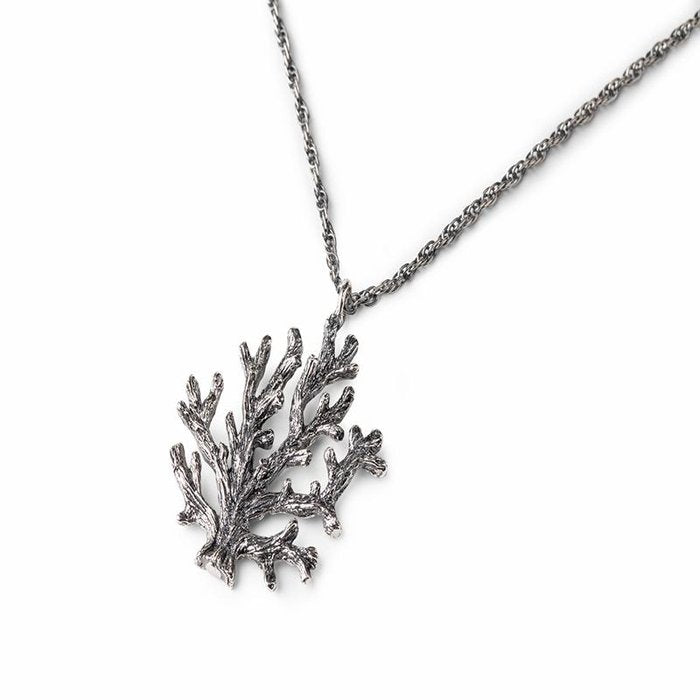 Nude Coral Pendant