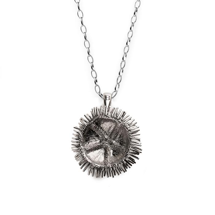 Pendentif Hérisson Plumes Grand Modèle Nude
