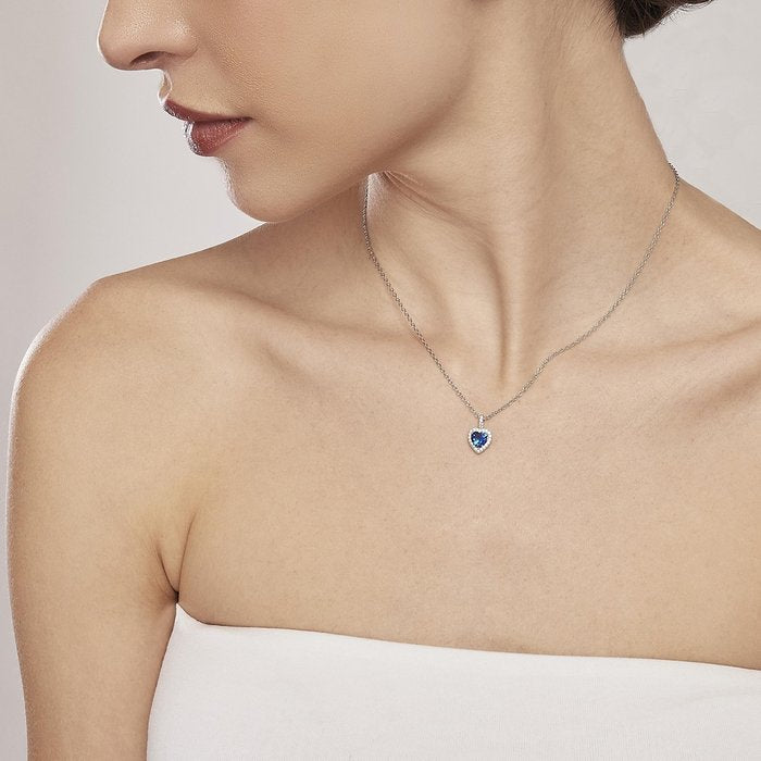 LOVE AFFAIR Choker