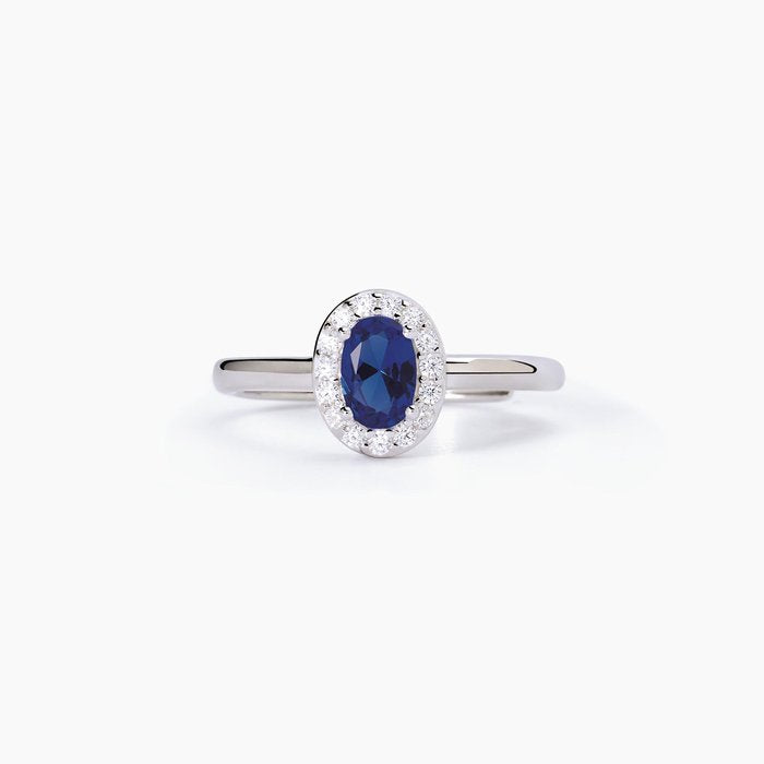 COOL OR RÉTRO oval synthetic sapphire ring?