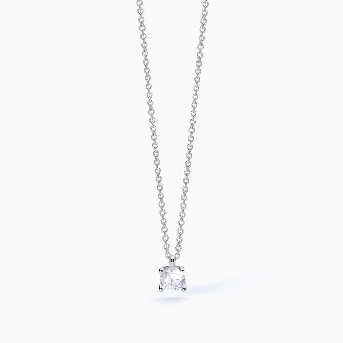 Silver choker with SHINY light point