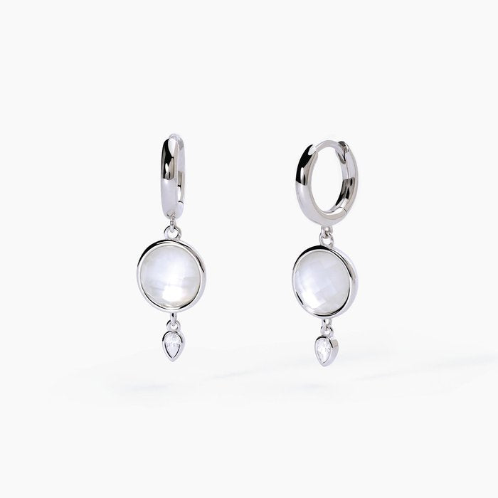 Orecchini in argento con pendente in madreperla COLETTE