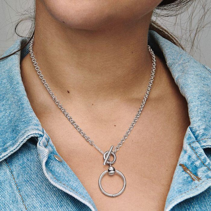Collana con Chiusura a T e O Pendant