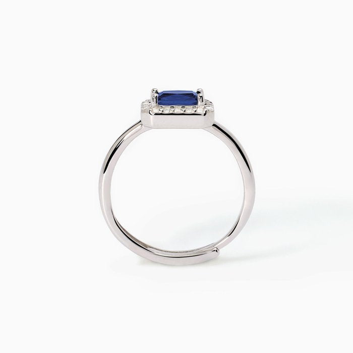 Silver ring with synthetic sapphire and zirconia COOL OR RÉTRO?