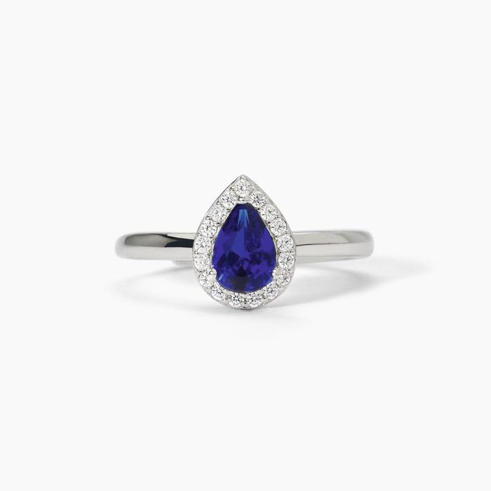 Silver ring with synthetic sapphire COOL OR RÉTRO?