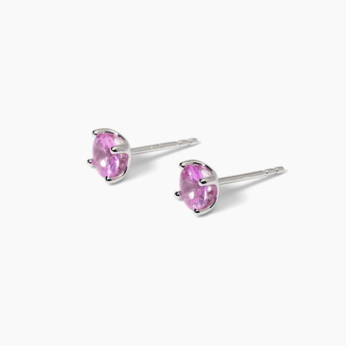 Boucles d'oreilles en argent et tourmaline synthétique brillante