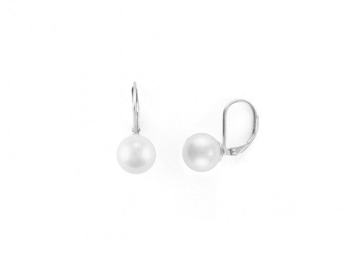 Pearl earrings
