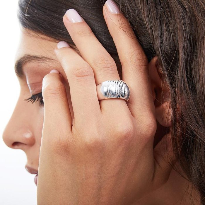 Anello in bronzo argentato