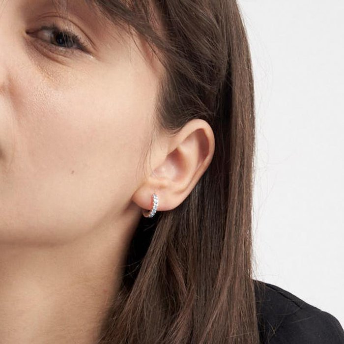 Orecchini in argento con zirconia cubica azzurro