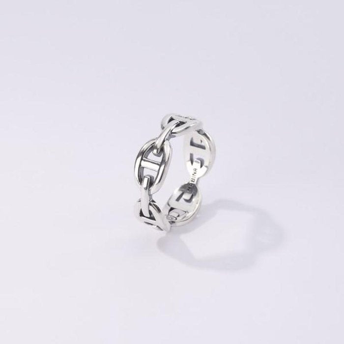 CROSS RING
