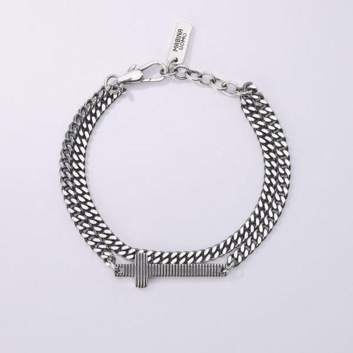 BRACELET GROUMETTE MULTICHAÎNES AVEC CROIX RAYÉE