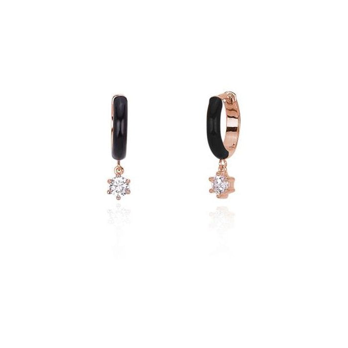 BOUCLES D'OREILLES AVEC ÉMAIL NOIR ET POINTE LUMIÈRE
