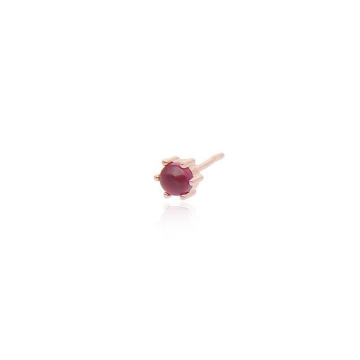 SINGLE EARRING IN RUBY COLOR