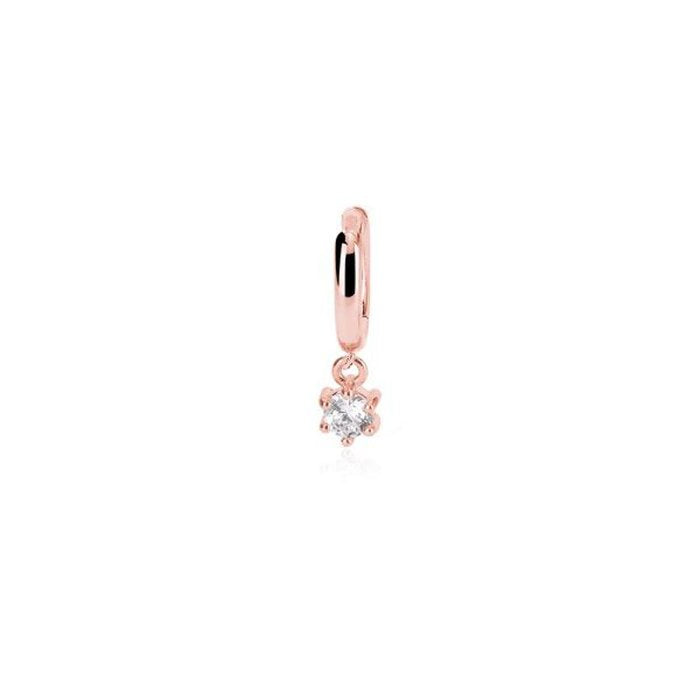 SINGLE EARRING WITH LIGHT POINT