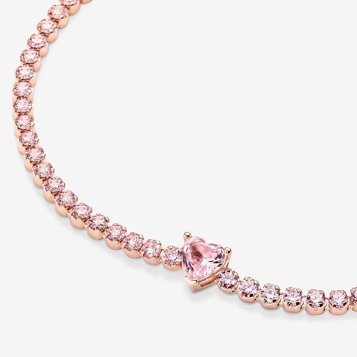Bracelet tennis rose avec cœur en relief