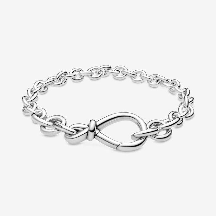 Infinity Knot Chain Bracelet
