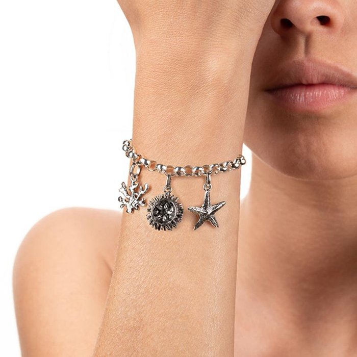 Nude Starfish Charm