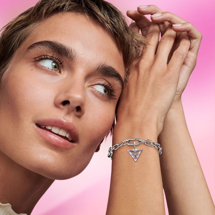 Charm Medallion Butterfly Pandora ME