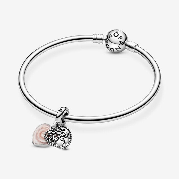 Charm Pendente "Love makes a Family"