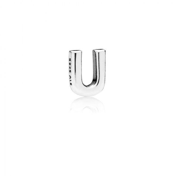 Charm petite lettera U
